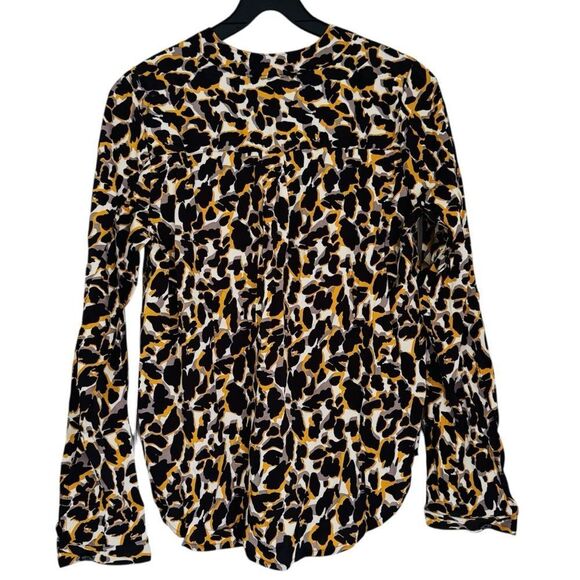 Universal Standard Leopard Print Cooling Stretch Cupro Button-Down Blouse - Picture 3 of 7